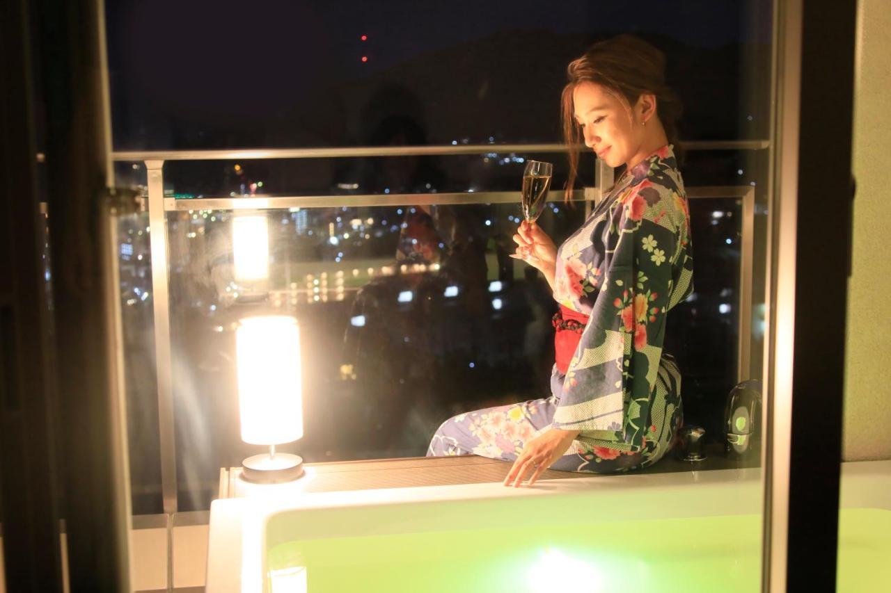 Atami Fuga Hotel Екстериор снимка
