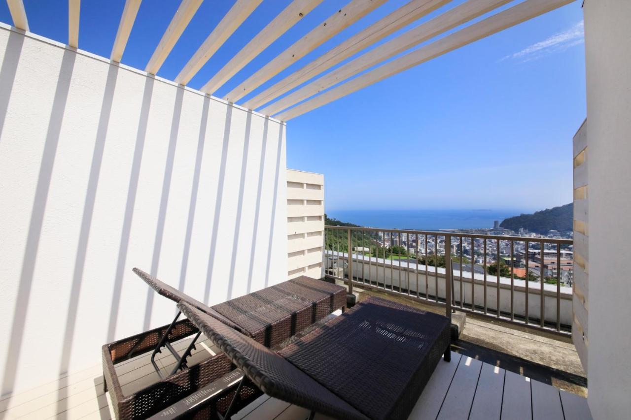 Atami Fuga Hotel Екстериор снимка