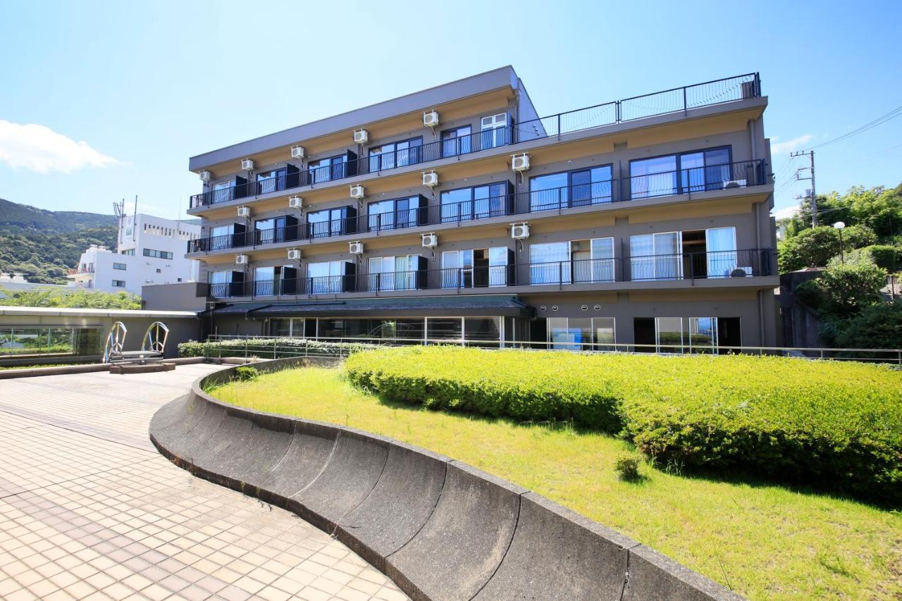 Atami Fuga Hotel Екстериор снимка